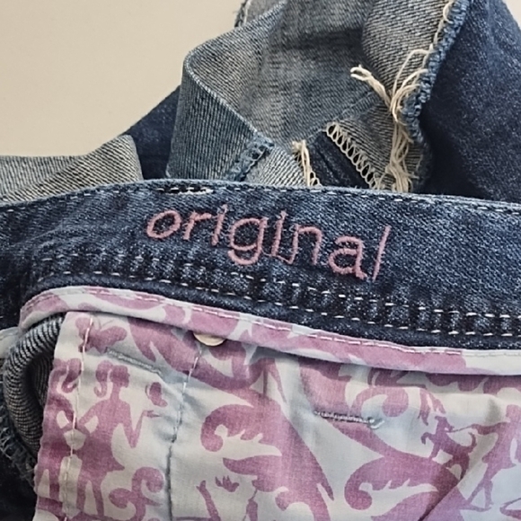 Dark Blue Jean Shorts with Frayed Cudded Hem and Decorative Stitching - Picture 11 of 15